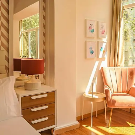 Marques De Pombal - 8 Bedroom 리스본