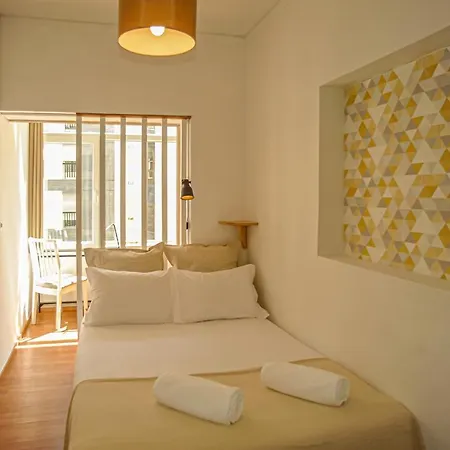 Marques De Pombal - 8 Bedroom *