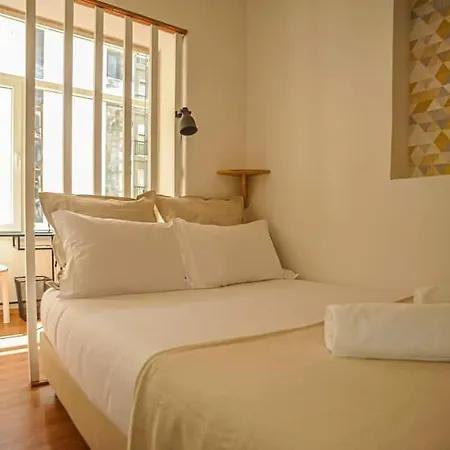 Marques De Pombal - 8 Bedroom Affittacamere *