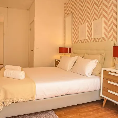 Гостьовий будинок Marques De Pombal - 8 Bedroom