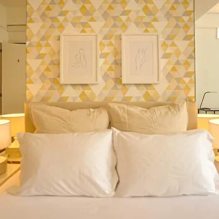 Marques De Pombal - 8 Bedroom