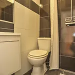 Marques De Pombal - 8 Bedroom *