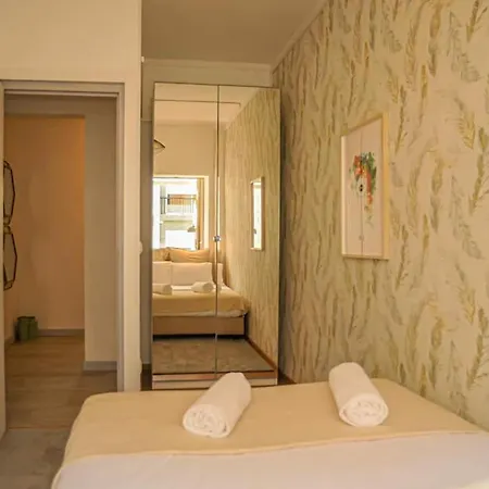 Marques De Pombal - 8 Bedroom Гостевой дом Лиссабон